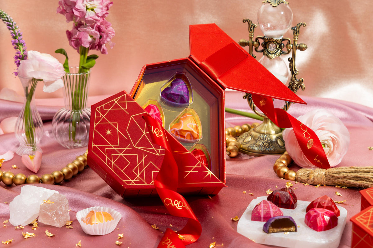 Starlit Heart Gift Box, 6 piece